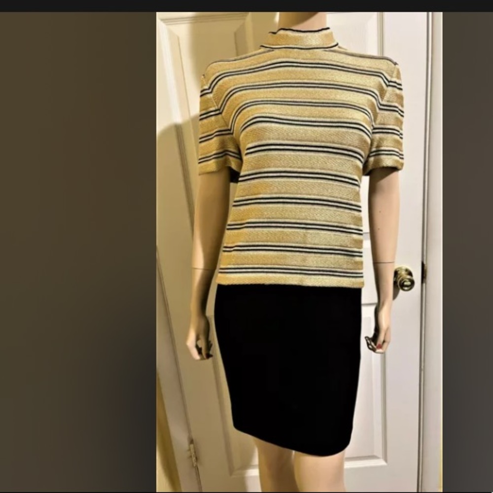 ST JOHN COLLECTION Santana Knit Metallic Gold Top & Skirt Set 12